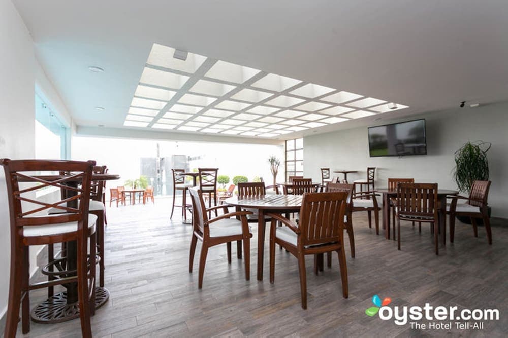 *Hotel Royal Reforma 2025 & 2026, Bar (on property)