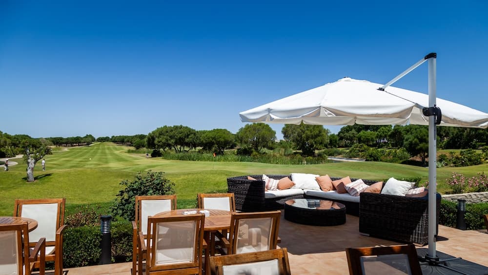 Hotel Fairplay Golf & Spa Resort, Outdoor dining