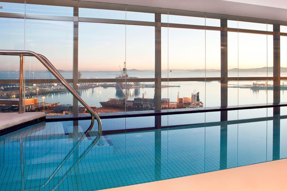The Westin Cape Town, Pool