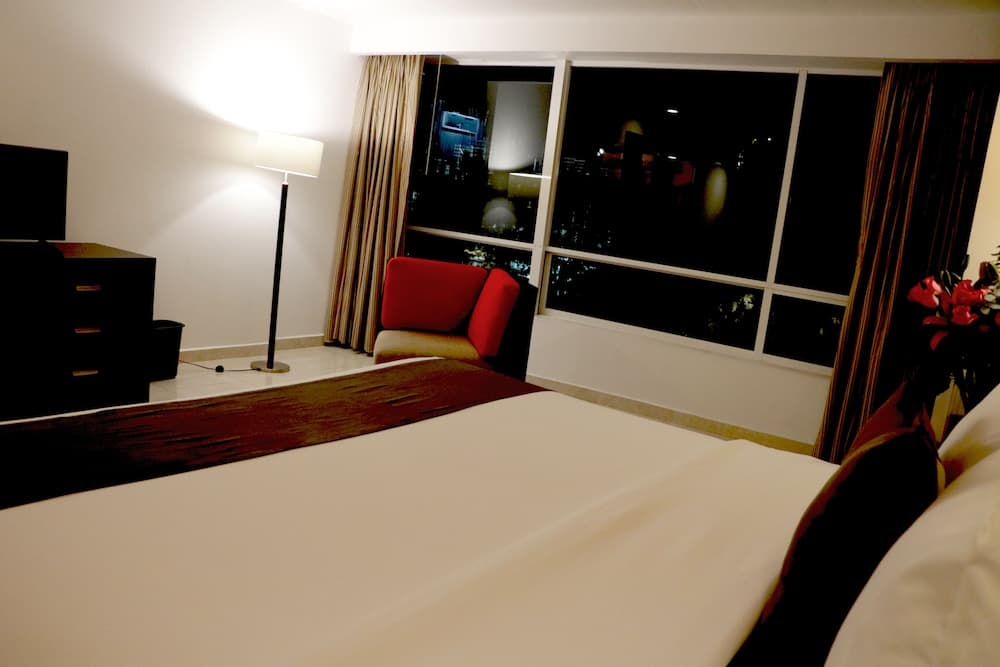 *Hotel & Suites PF, Room