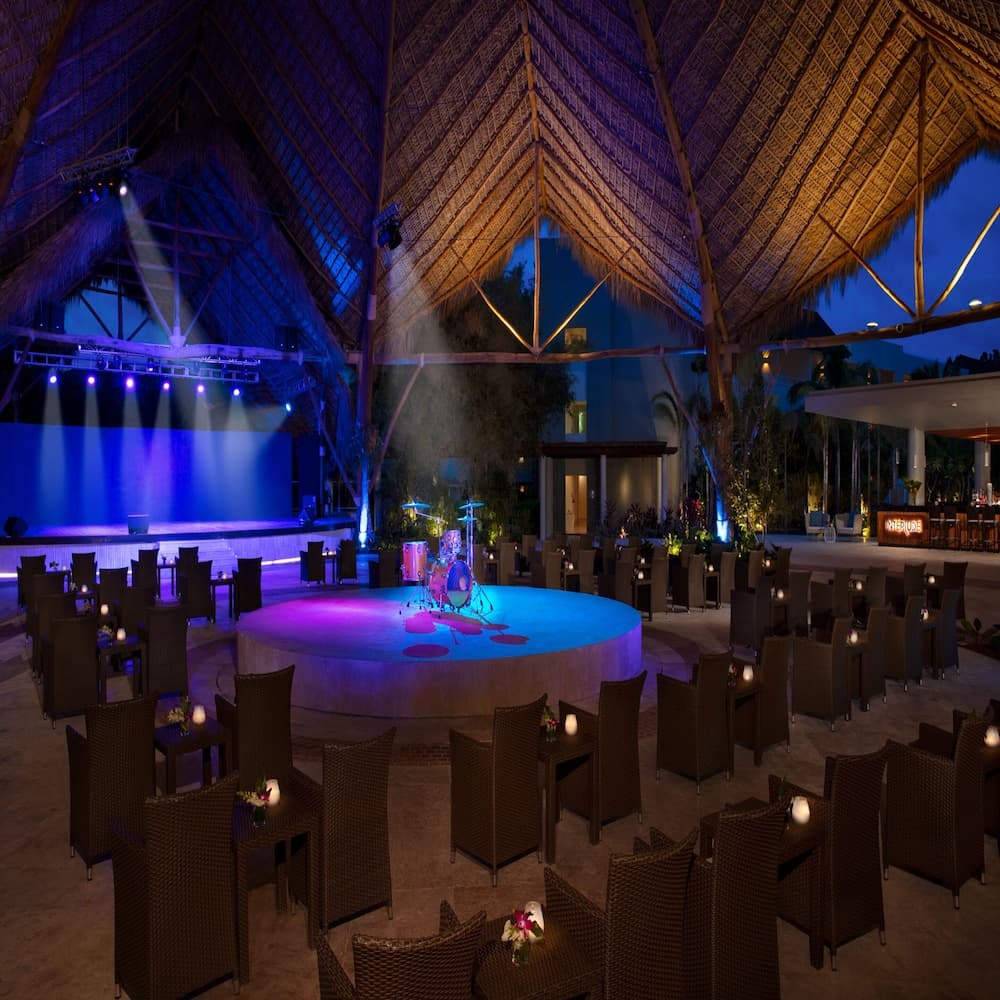 Dreams Royal Beach Punta Cana - All Inclusive, Terrace/patio