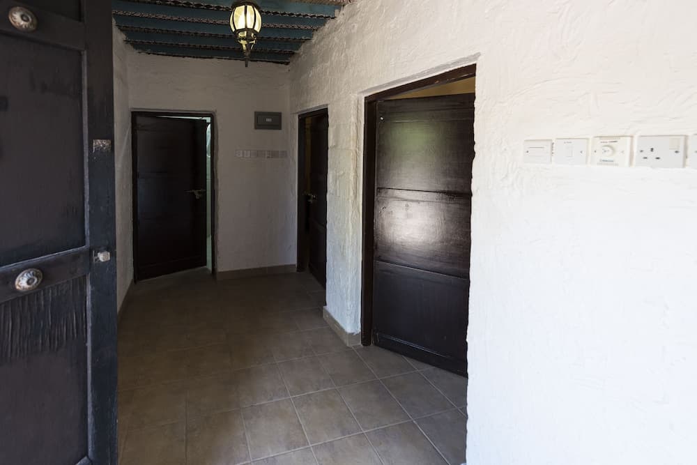 Sama Al Wasil Desert Camp, Living area