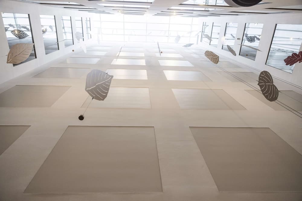 Radisson RED Helsinki, Lobby