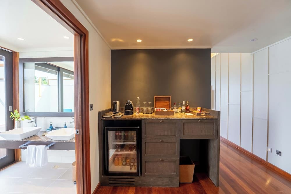 Veligandu Maldives Resort Island, Room