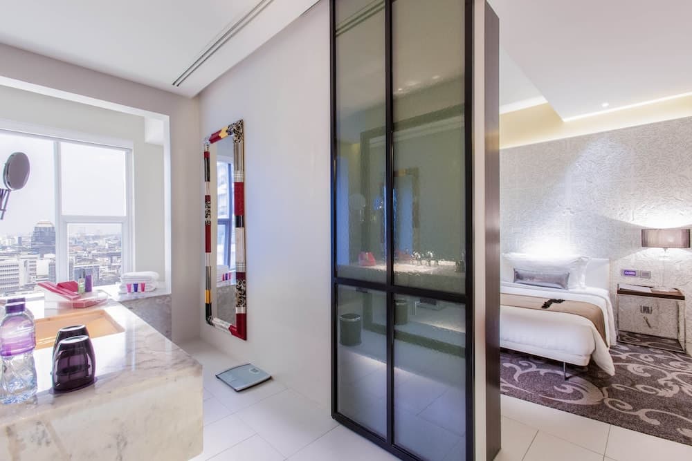 Mode Sathorn Hotel, Bathroom