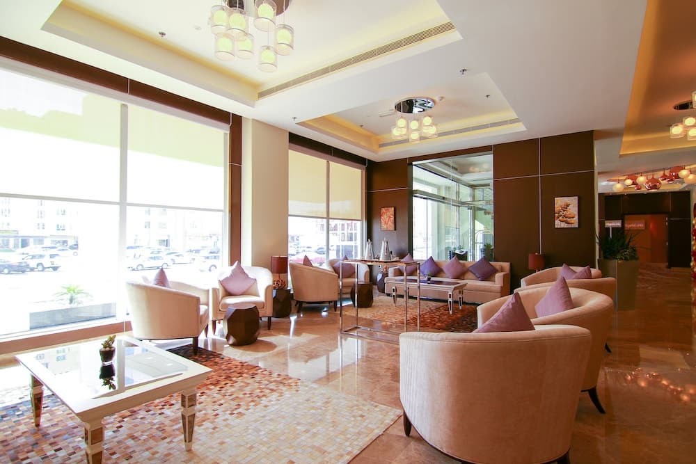 Centara Muscat Hotel Oman, Lobby lounge