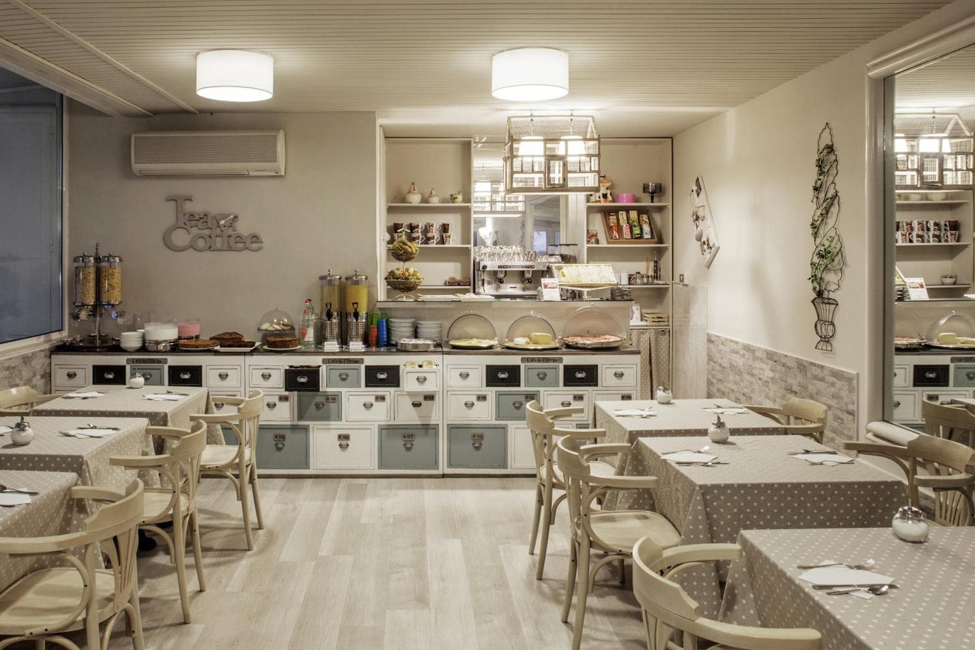 Adua & Regina di Saba Wellness & Beauty, 