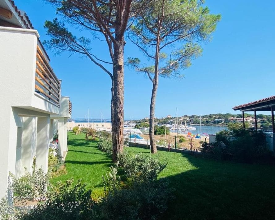 Club Esse Cala Bitta , 