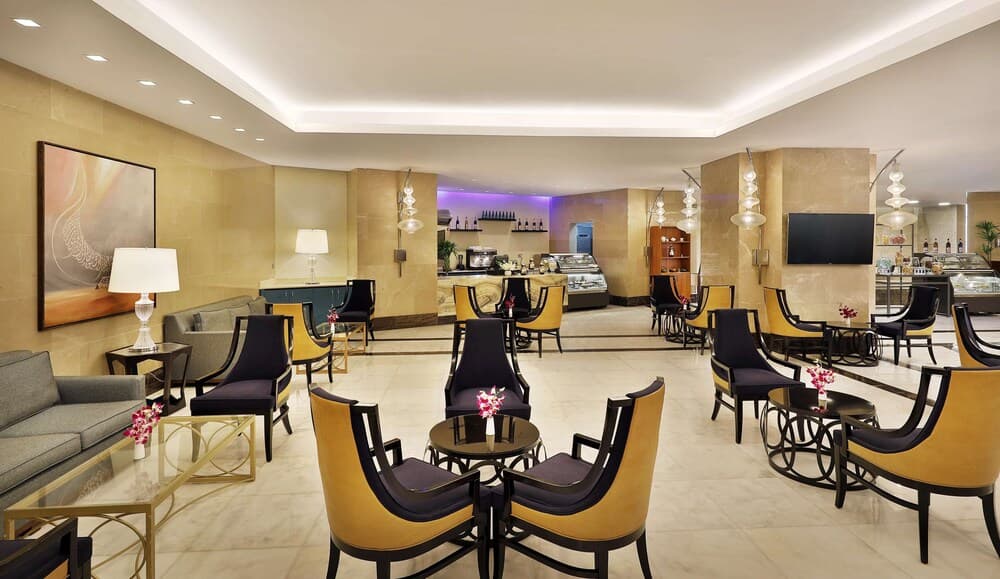 Hilton Suites Makkah, Coffee Shop