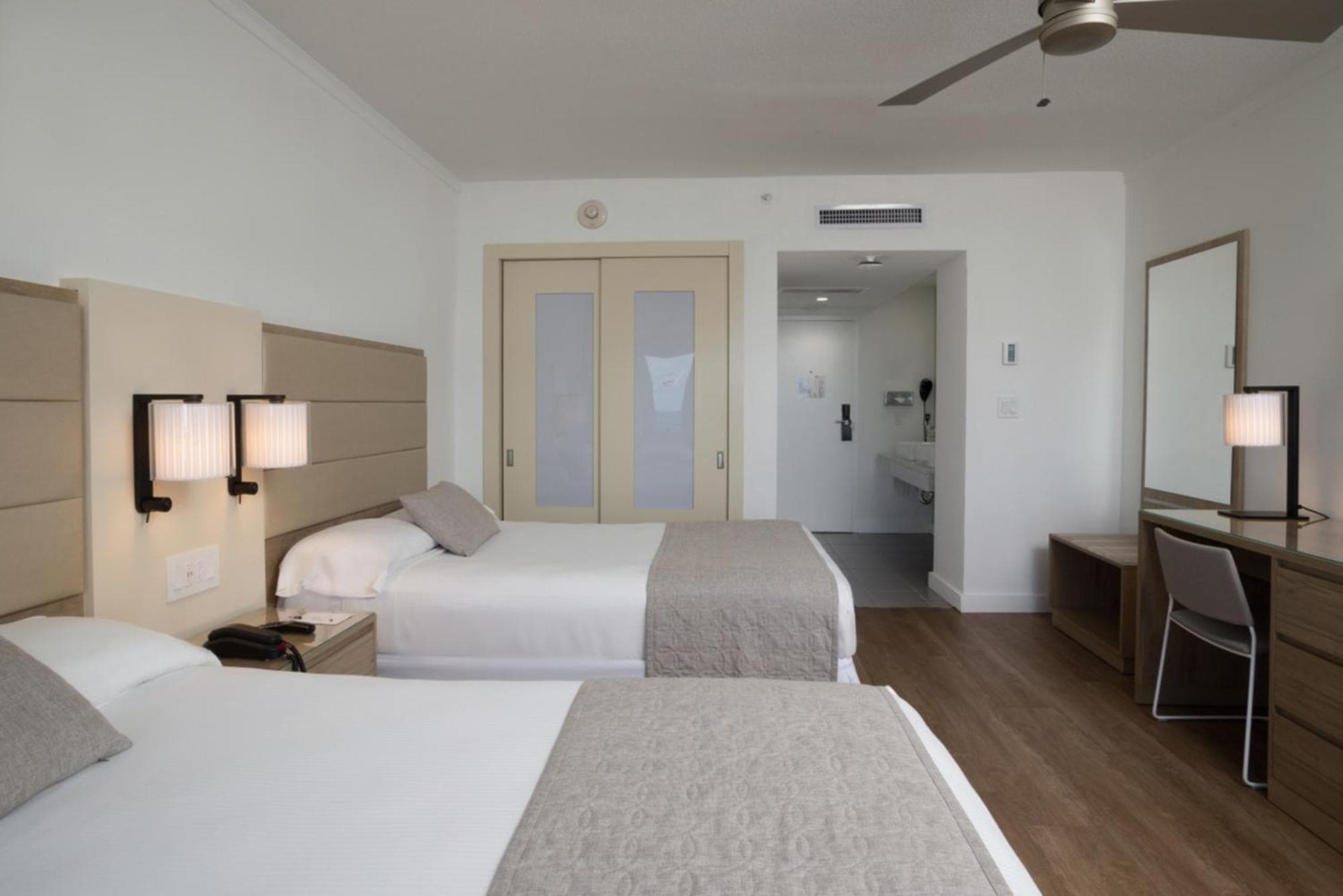 Riu Plaza Miami Beach, 