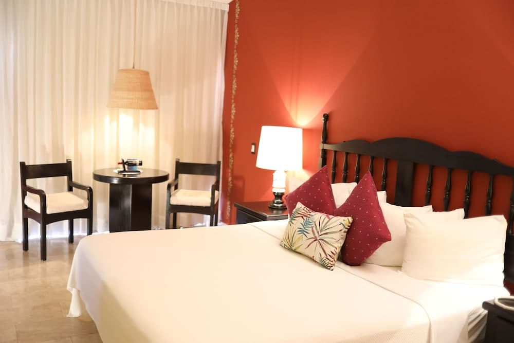 *Hotel Montetaxco, Room