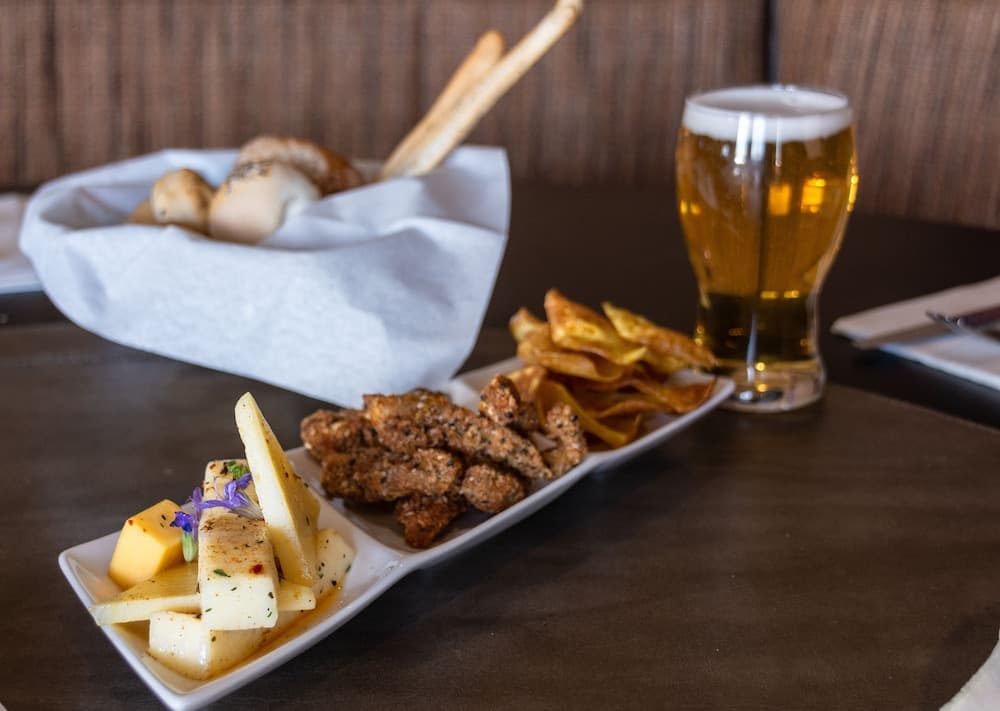 Alto Calafate Hotel Patagonico, Dining