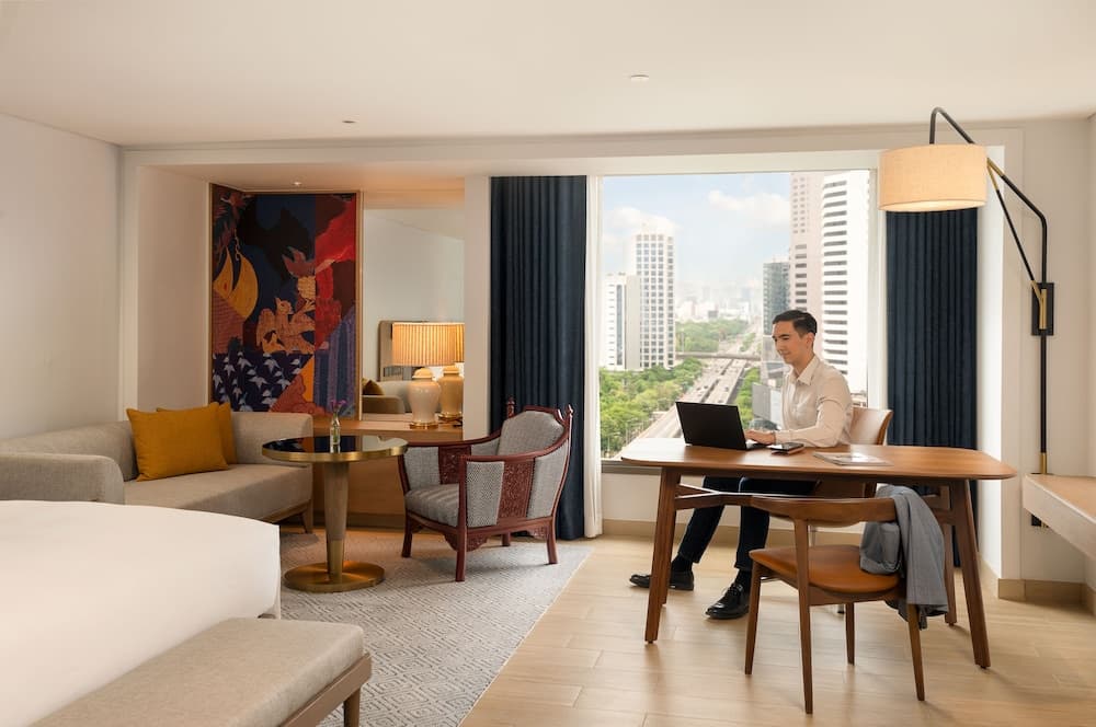 Montien Hotel Surawong Bangkok, Room