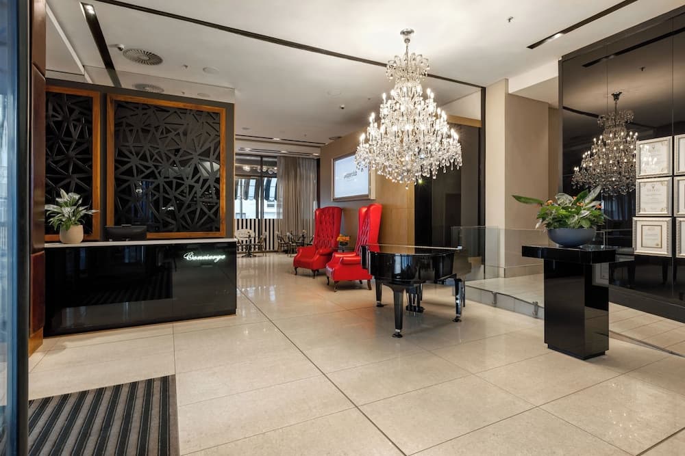 PEPPERCLUB HOTEL, Lobby