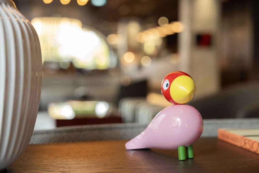 Radisson RED Helsinki, Lobby