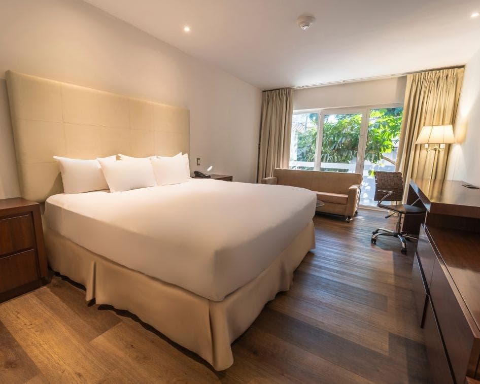 Los Tajibos, a Tribute Portfolio Hotel, 