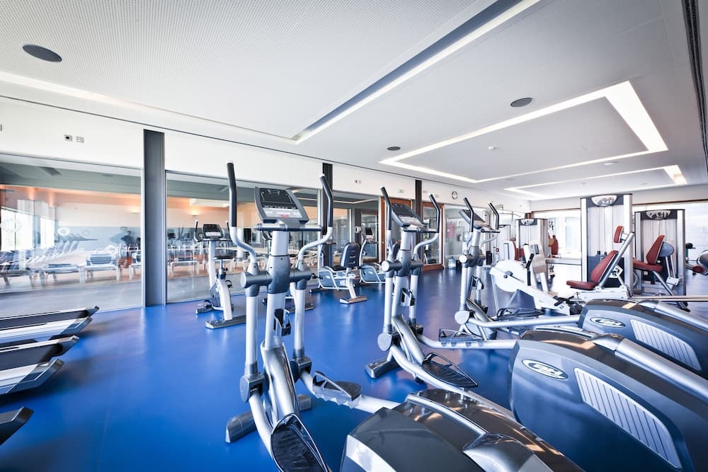 Hotel Casino Chaves, Academia