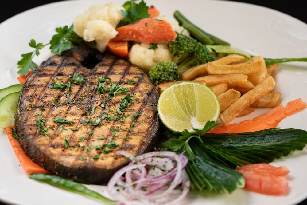 Ras Al Jinz Turtle Reserve, Food and drink