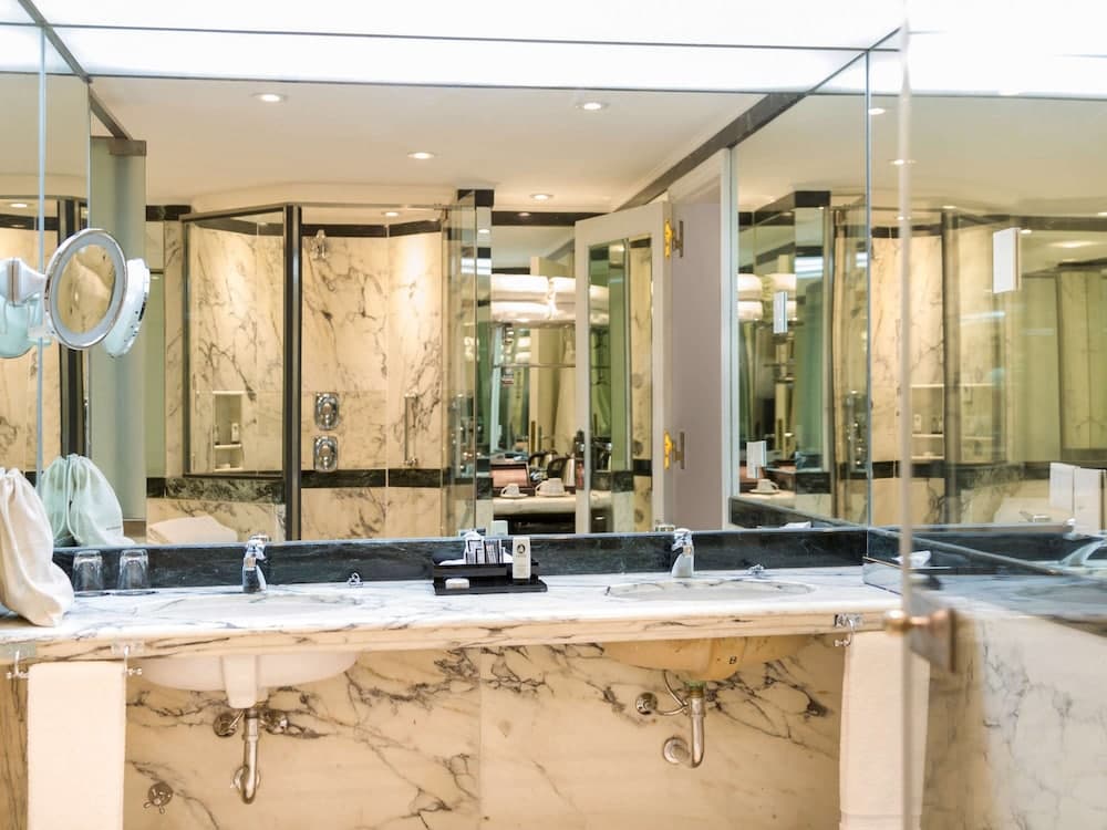 Sofitel Buenos Aires Recoleta, Bathroom Sink