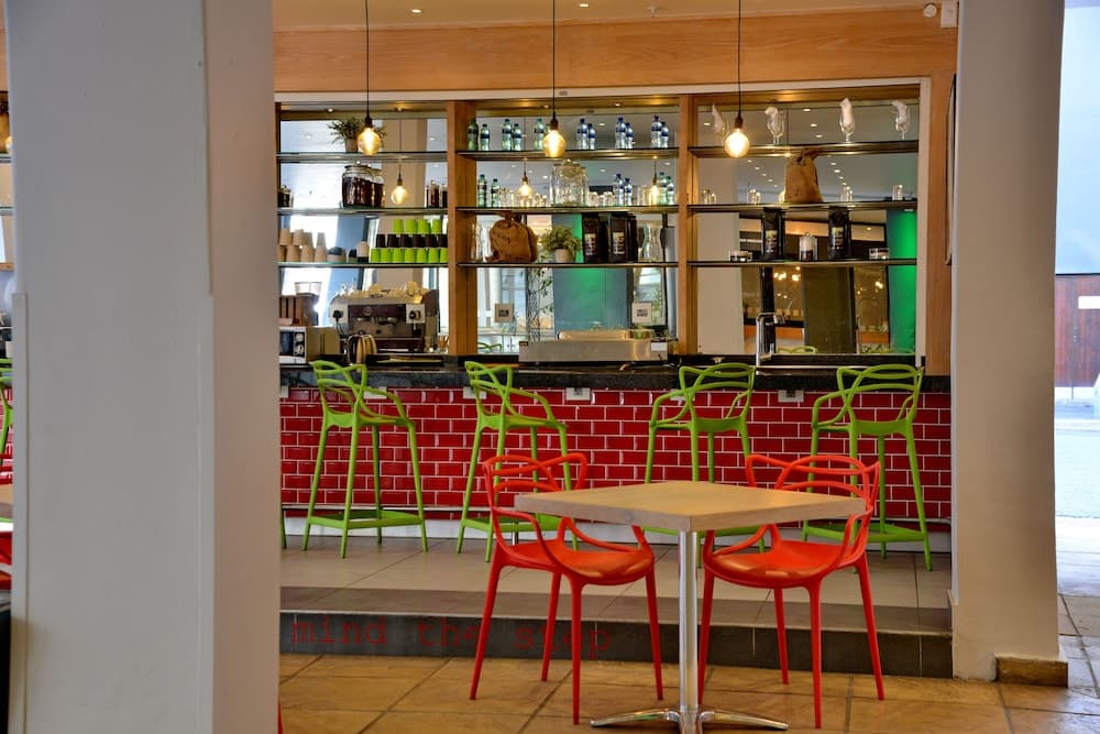 Cresta Grande Cape Town, Cafe