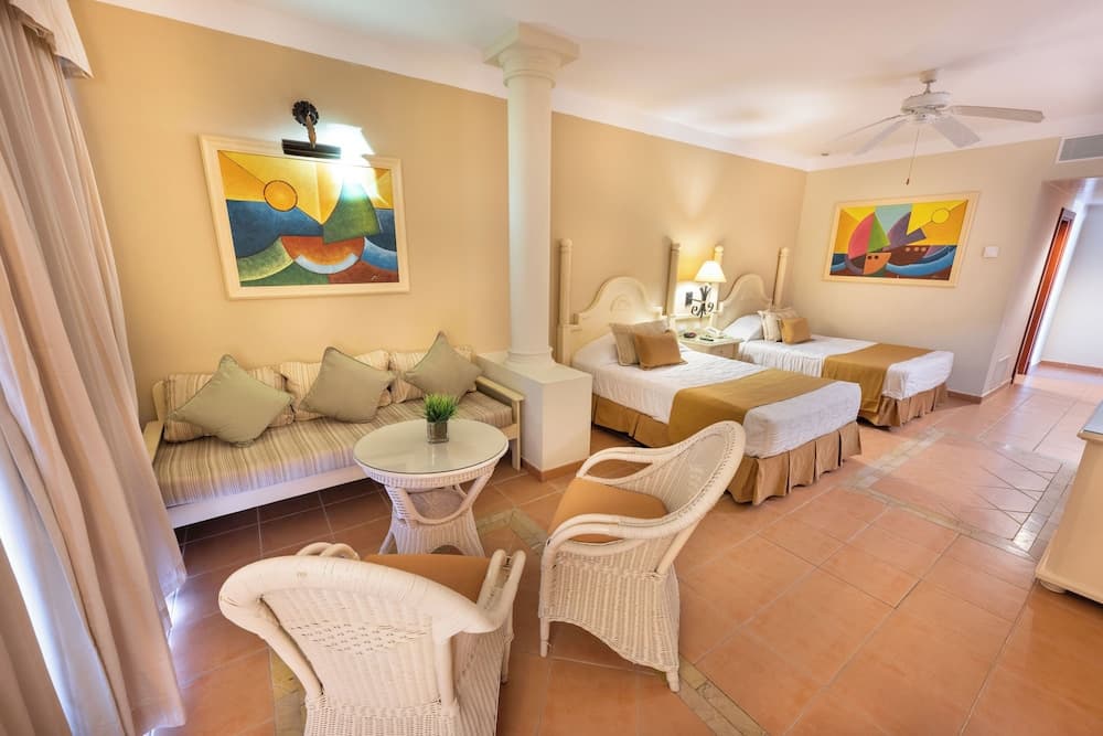 Bahia Principe Grand Turquesa - All Inclusive [Bloqueos], Room