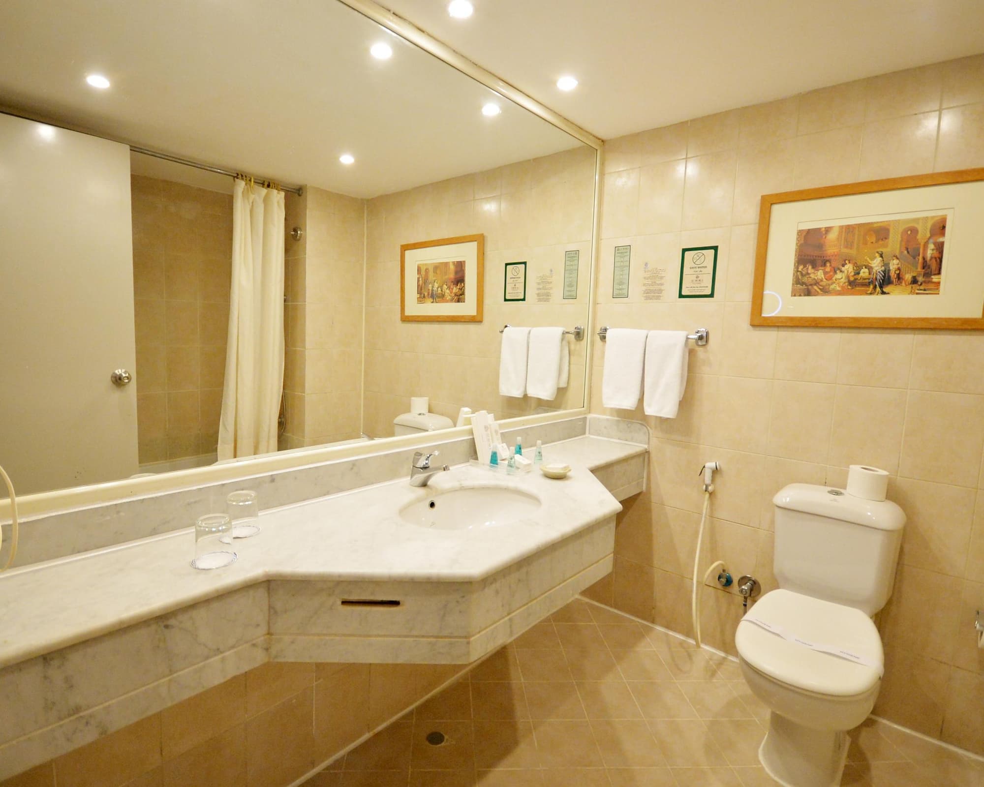 Aurora Oriental Resort - GATTINONI, 