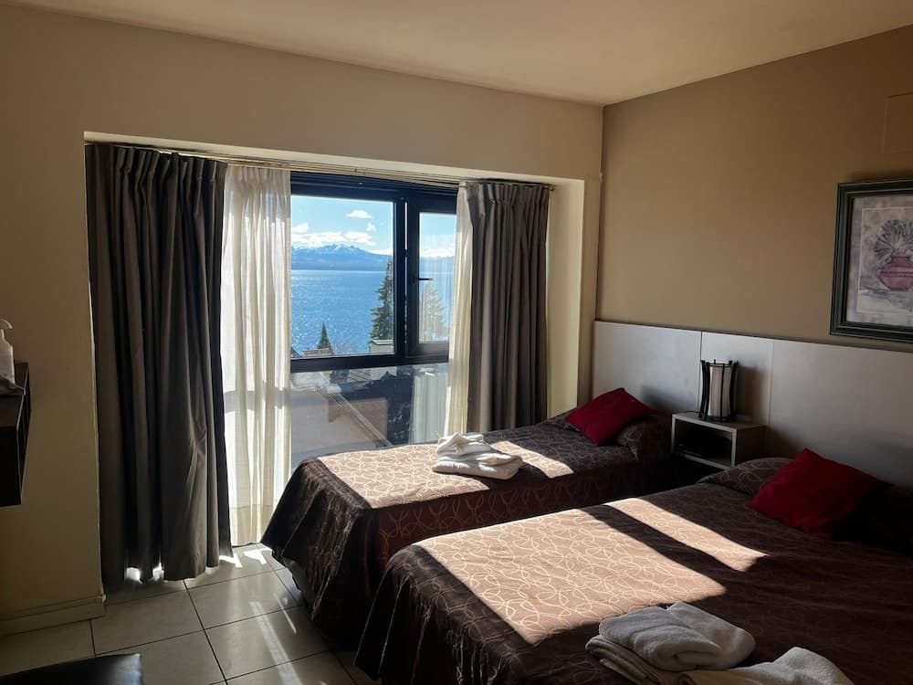 Hotel Internacional, Room