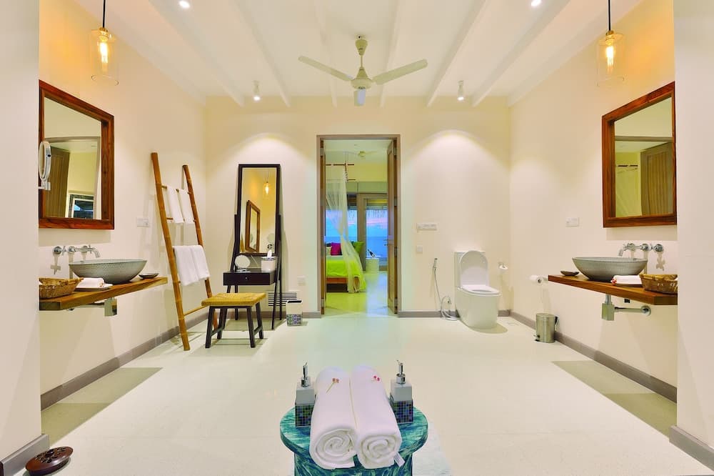 Oblu Nature Helengeli 2025 - GATTINONI, Badezimmer