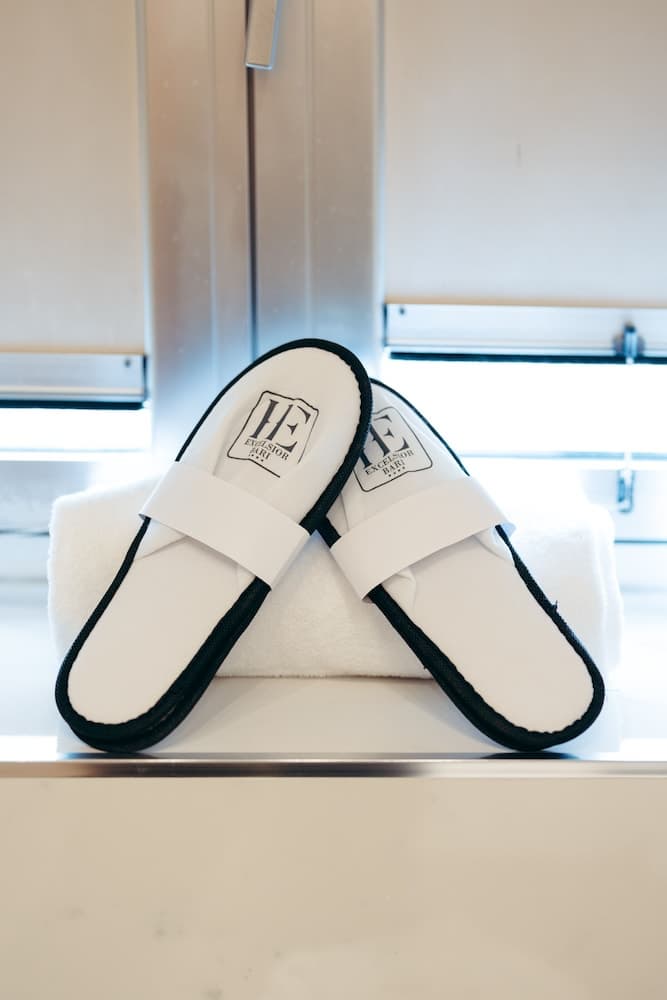 Hotel Excelsior Bari, Bathroom