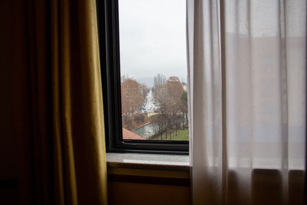 Pacific Hotel Fortino , Room