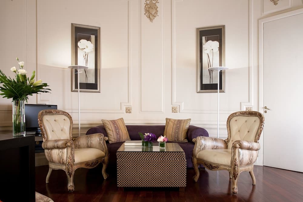 Savoy Hotel, Área común