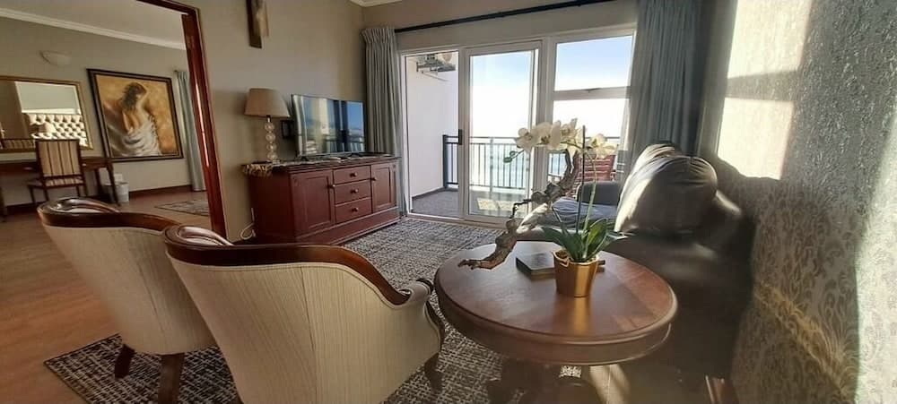 Diaz Hotel & Resort, Living area