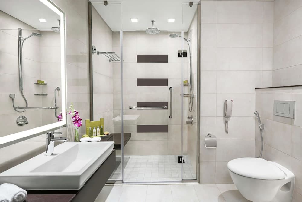 DoubleTree by Hilton Makkah Jabal Omar, Bathroom