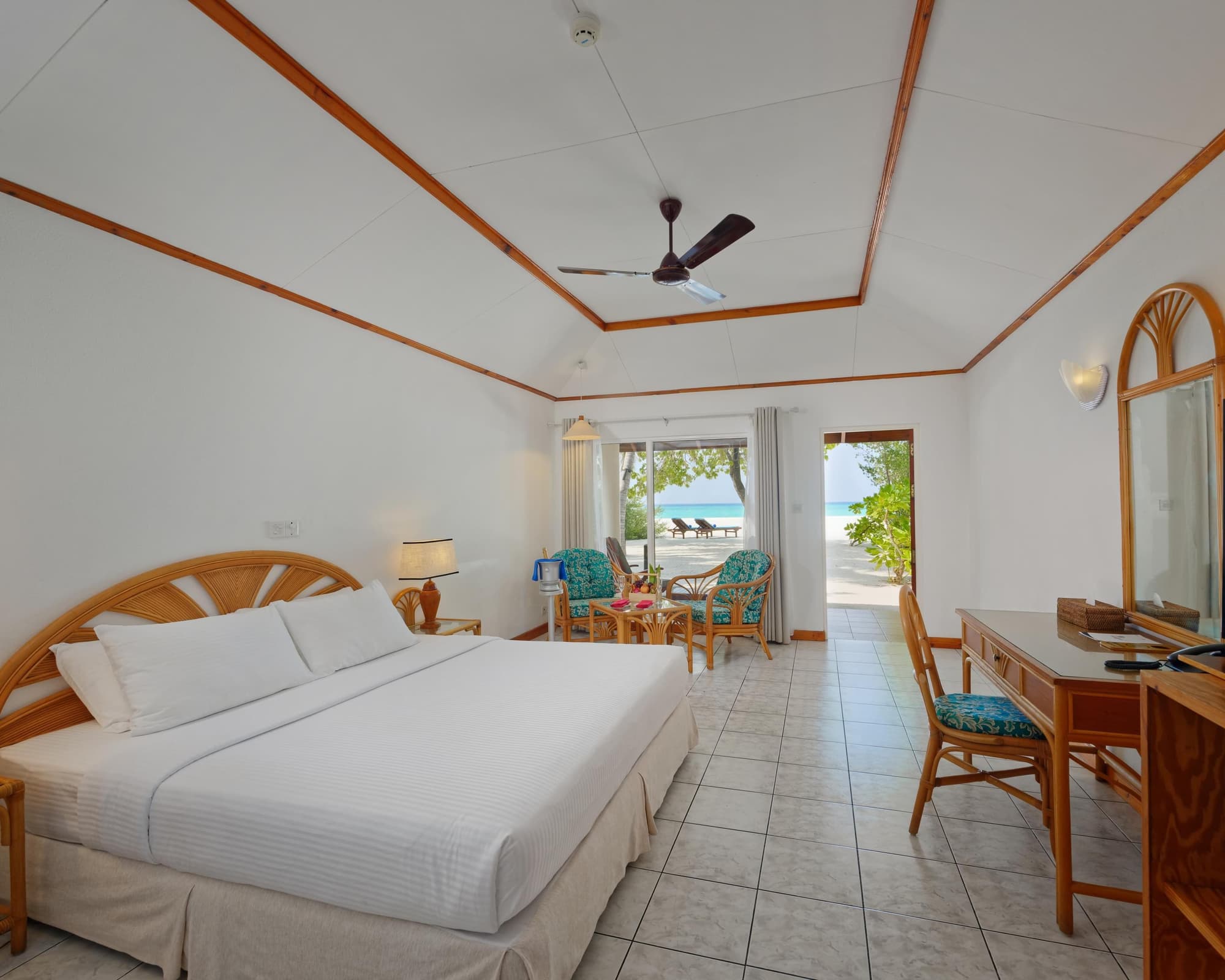 Villa Park, Sun Island, 