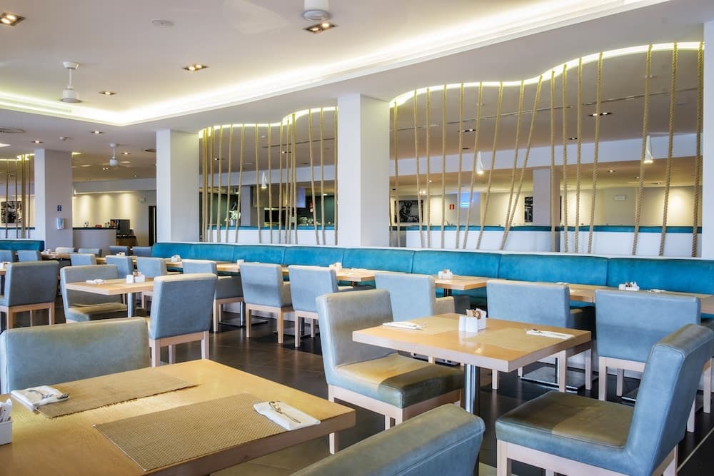 Melia Dunas Beach Resort & Spa, Breakfast area