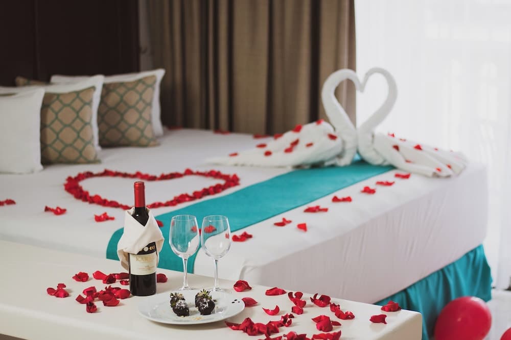 All Ritmo Cancun Resort & Water Park - All Inclusive [EXCLUSIVO BLOQUEOS], Champagne service