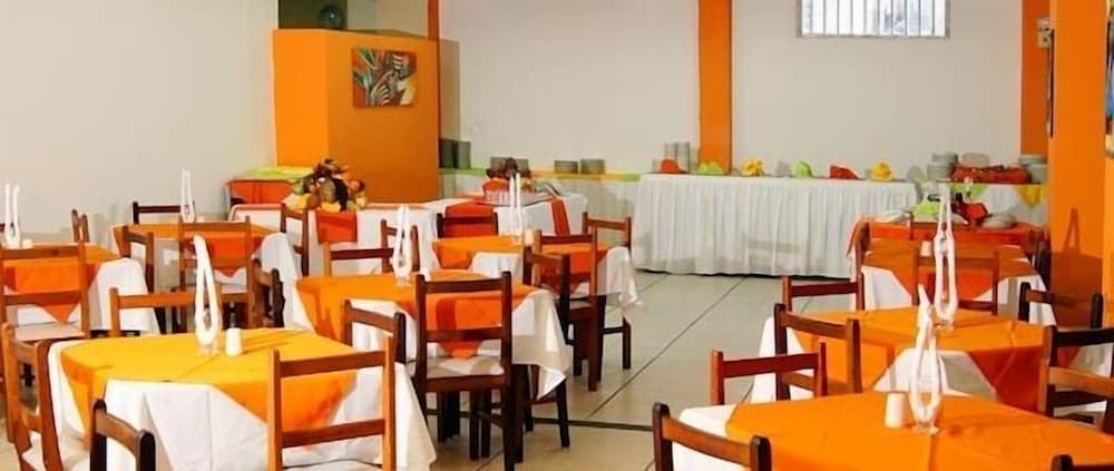 Hotel Verde Mar, Dining