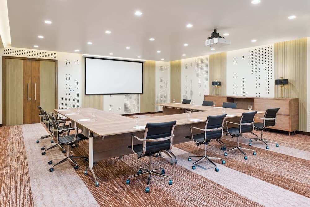 Intercityhotel Bawshar Muscat, Meeting facility