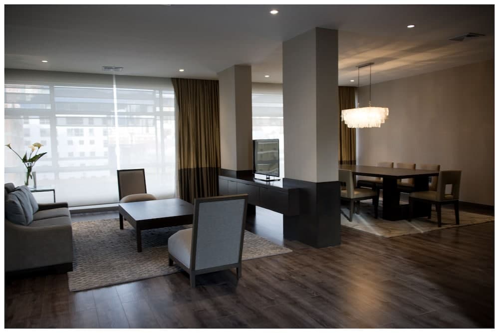 Casa Grande Hotel, Living Room