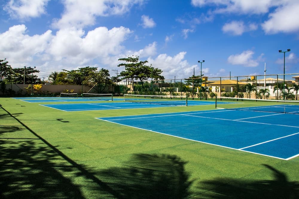 Catussaba Resort Hotel, Tennis court