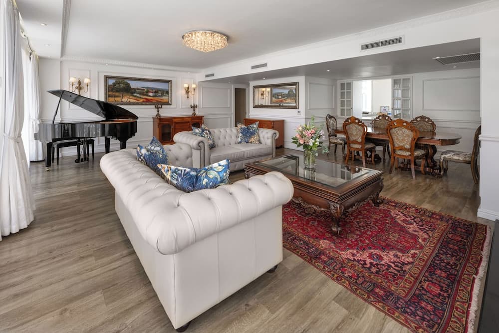 PEPPERCLUB HOTEL, Living area