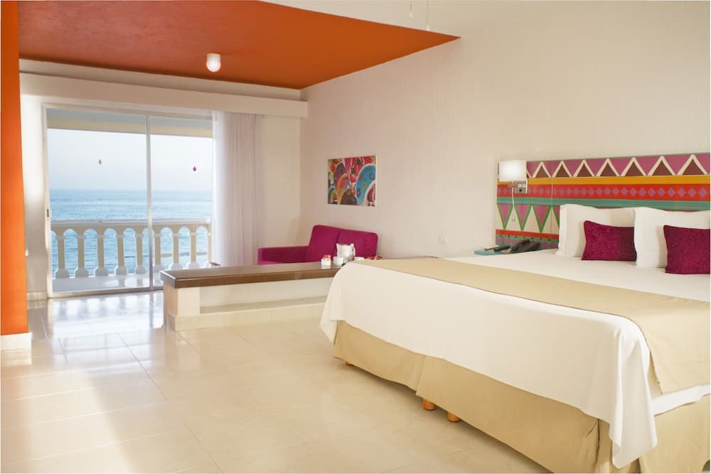All Ritmo Cancun Resort & Water Park - All Inclusive [EXCLUSIVO BLOQUEOS], Room