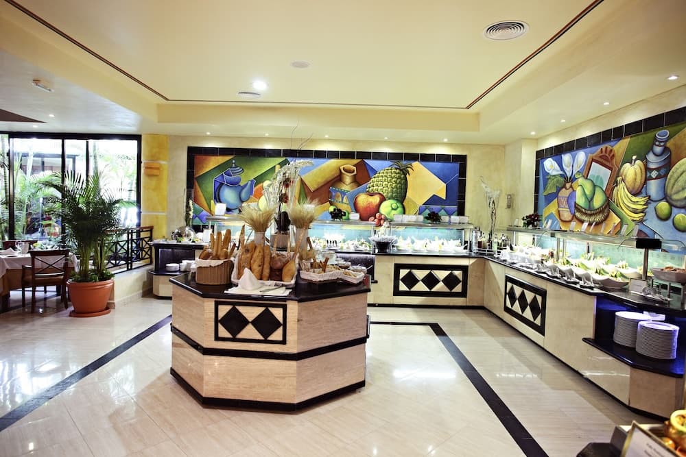 Bahia Principe Grand Coba - All Inclusive [Bloqueos], Breakfast buffet