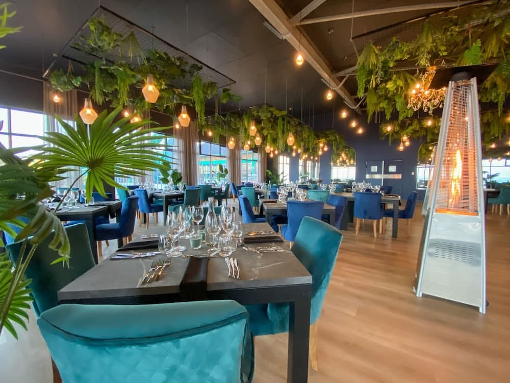 Diaz Hotel & Resort, Restaurant