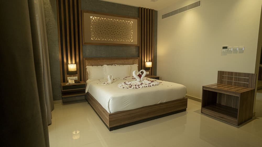 The Plaza Hotel and Resort, Room