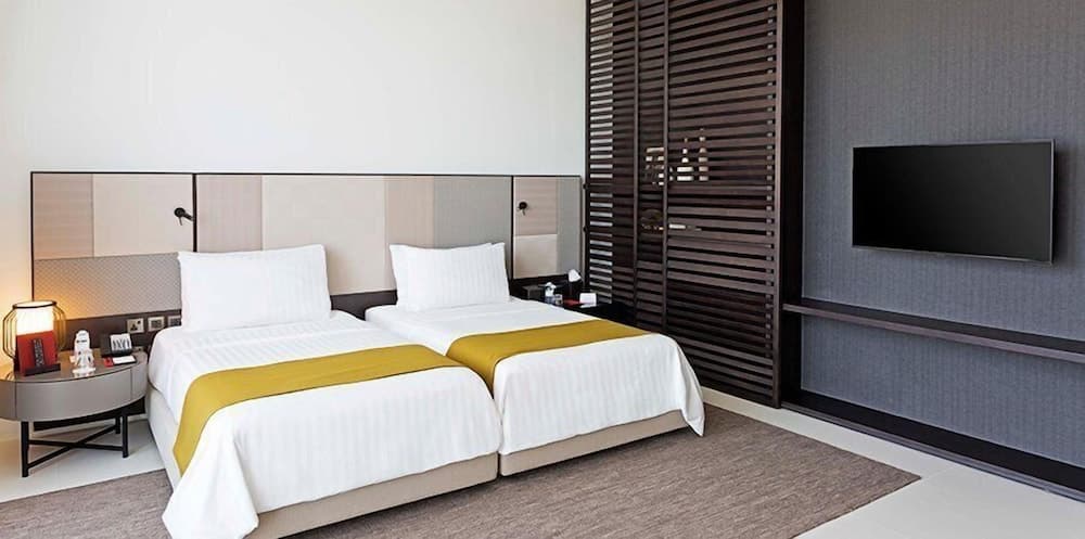 The Oberoi Beach Resort, Al Zorah, Room