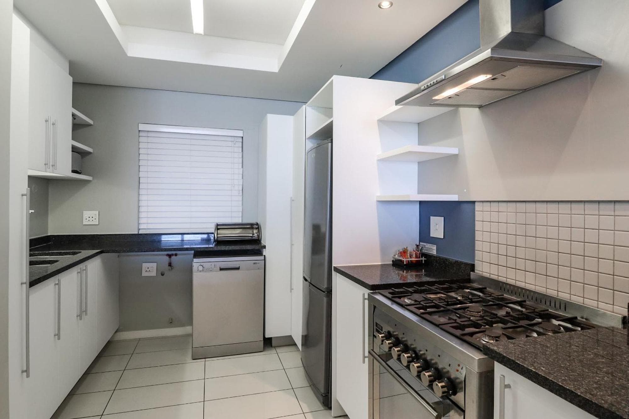 Whale Coast All-Suite-Hotel , 