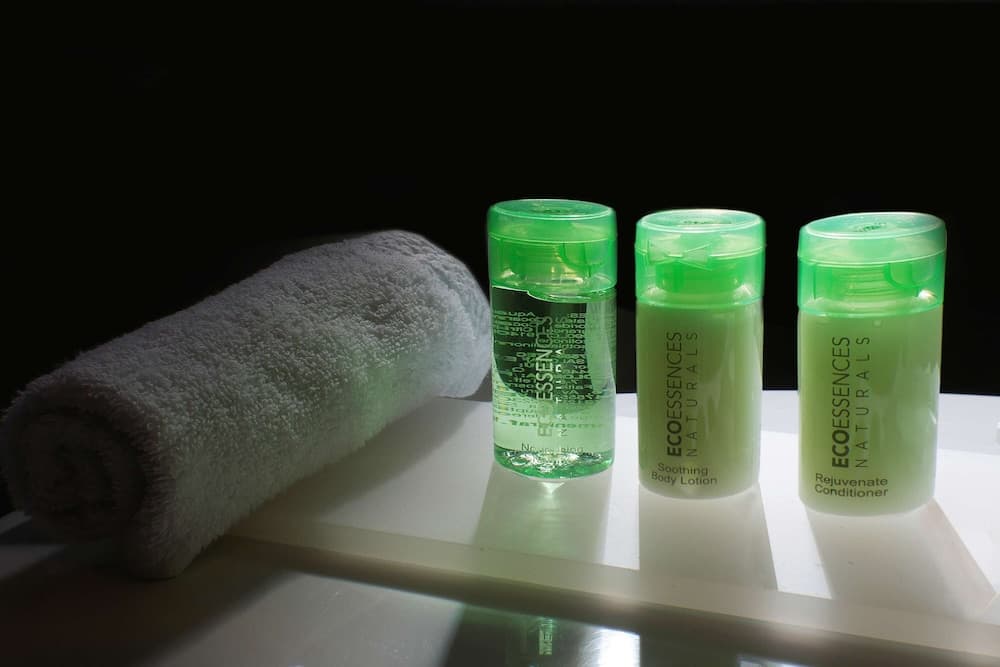 PARK INN BY RADISSON QUITO, Bathroom