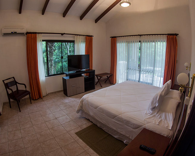 Biocentro Güembé , 