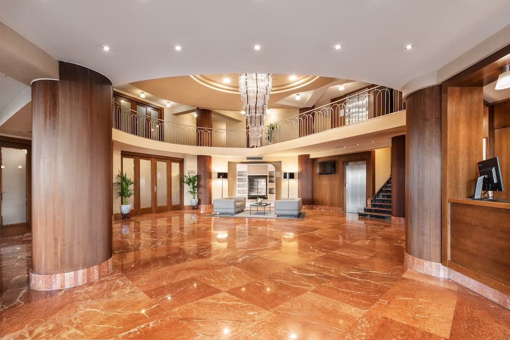 Crisol Almirante Bonifaz, Reception